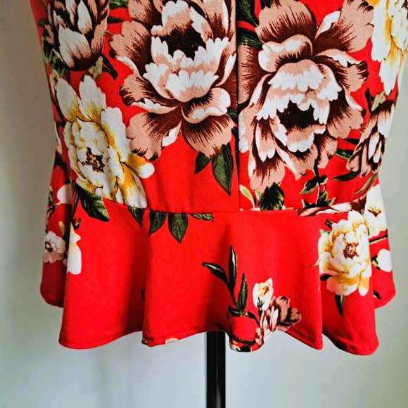 B Famous Juniors Floral Print Dress Size L Red Color Preowned Good Condition - Picture 6 of 9